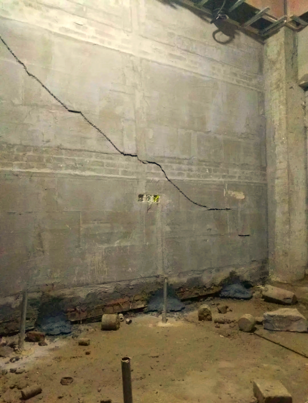 阜阳颍东区房屋下沉加固